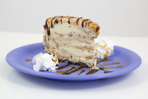 Blue Moose MILE HIGH PEANUT BUTTER FUDGE PIE